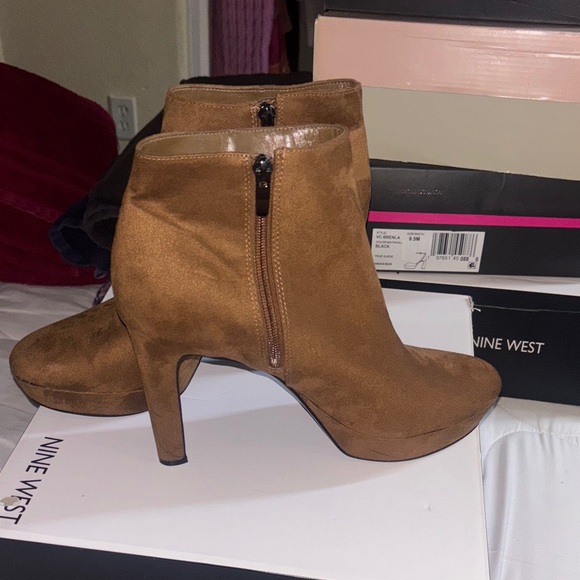 Nine West Women's Tan Ankle Booties - Picture 5 of 16